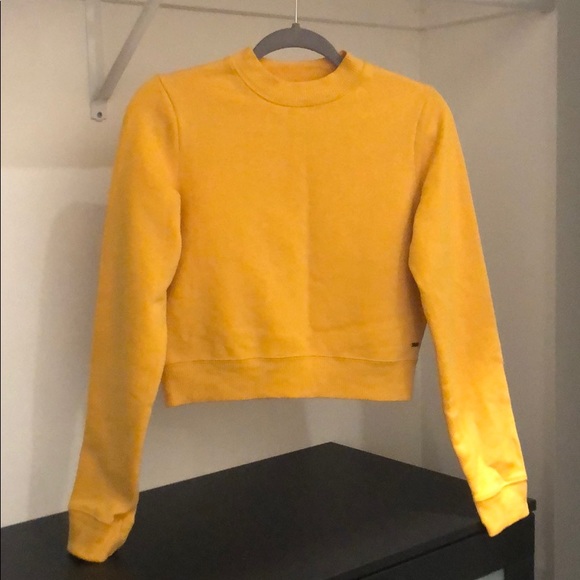 Crop Hollister Sweater - Picture 1 of 3